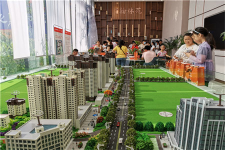 出售泰安凤凰社区2室1厅1卫55平精装修